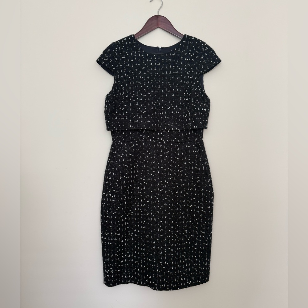 J. Crew Black and White Sheath Dress with Flutter Cap Sleeves Lined Sz 6 Pockets